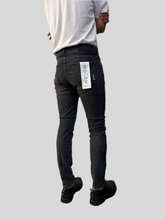 Carica l'immagine nel visualizzatore di Gallery, DEAN YUKON REIGN