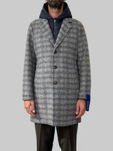 Carica l'immagine nel visualizzatore di Gallery, COAT LEEDS DISTRETTO12