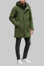 Carica l'immagine nel visualizzatore di Gallery, Parka CENSURED
